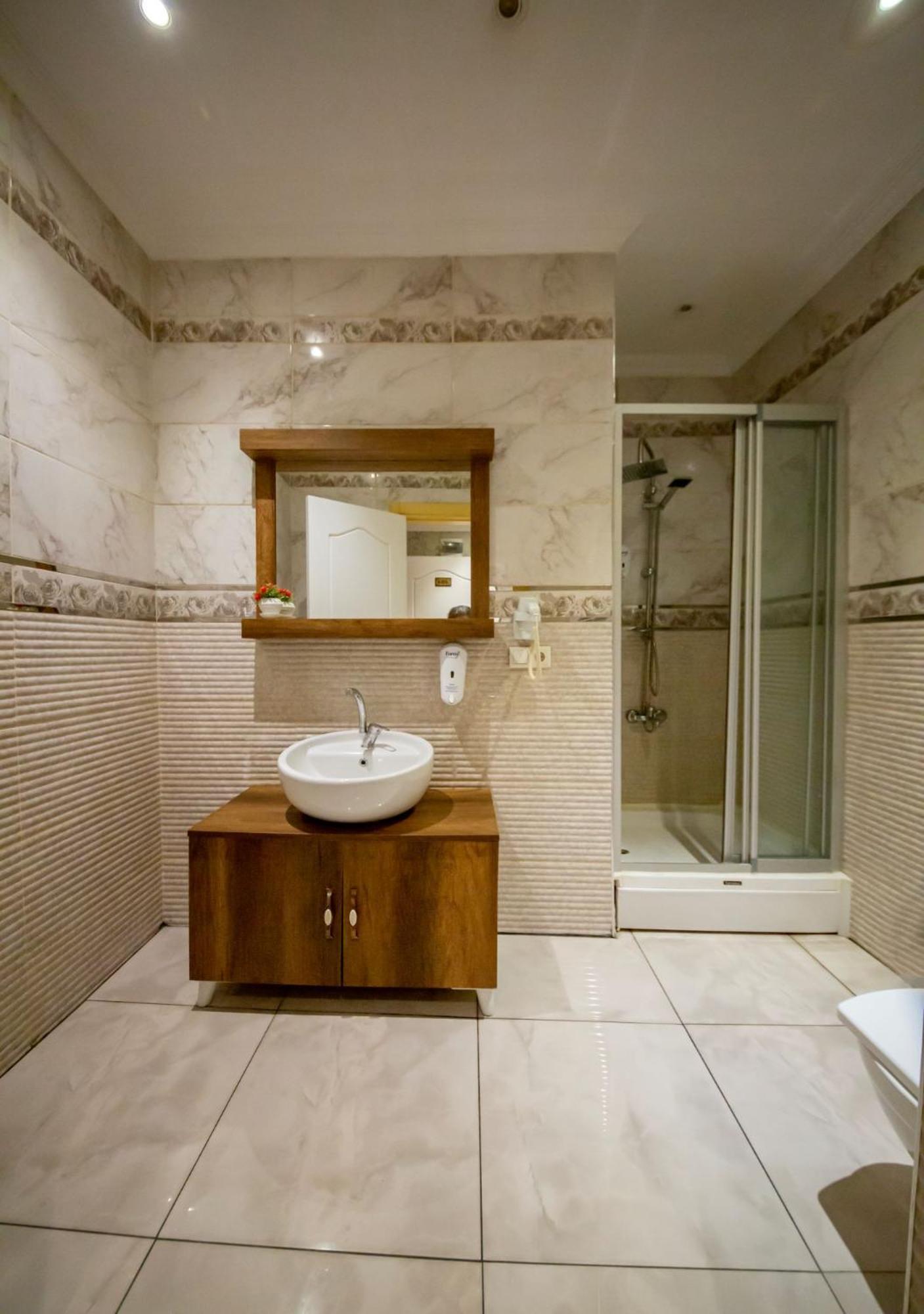איסטמבול Royal Garden Suite And Hotel מראה חיצוני תמונה